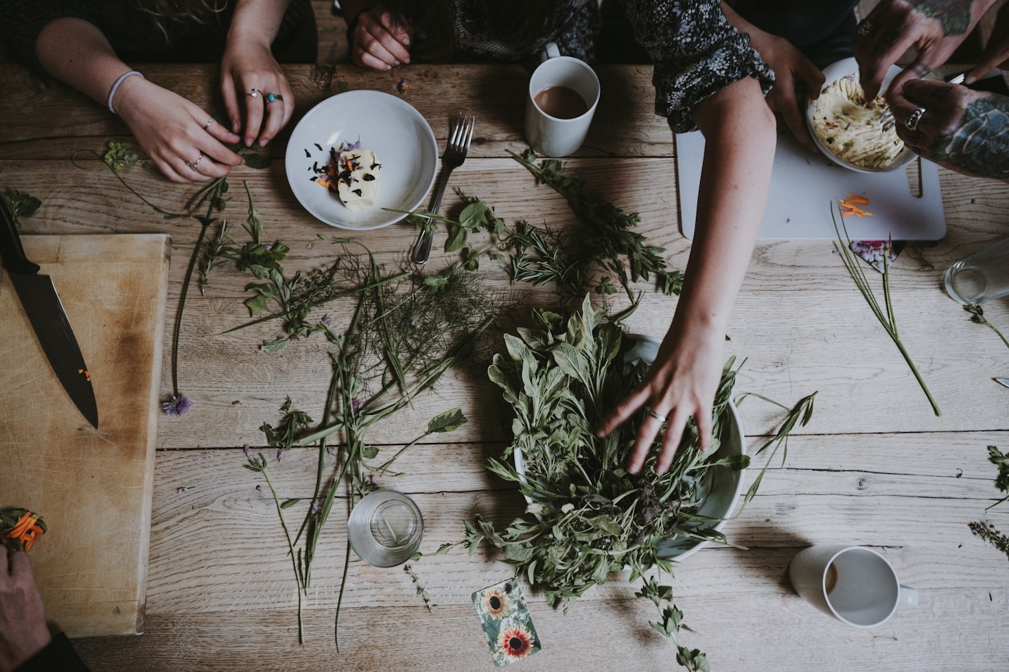 5 Easy Herbs to Grow at Home